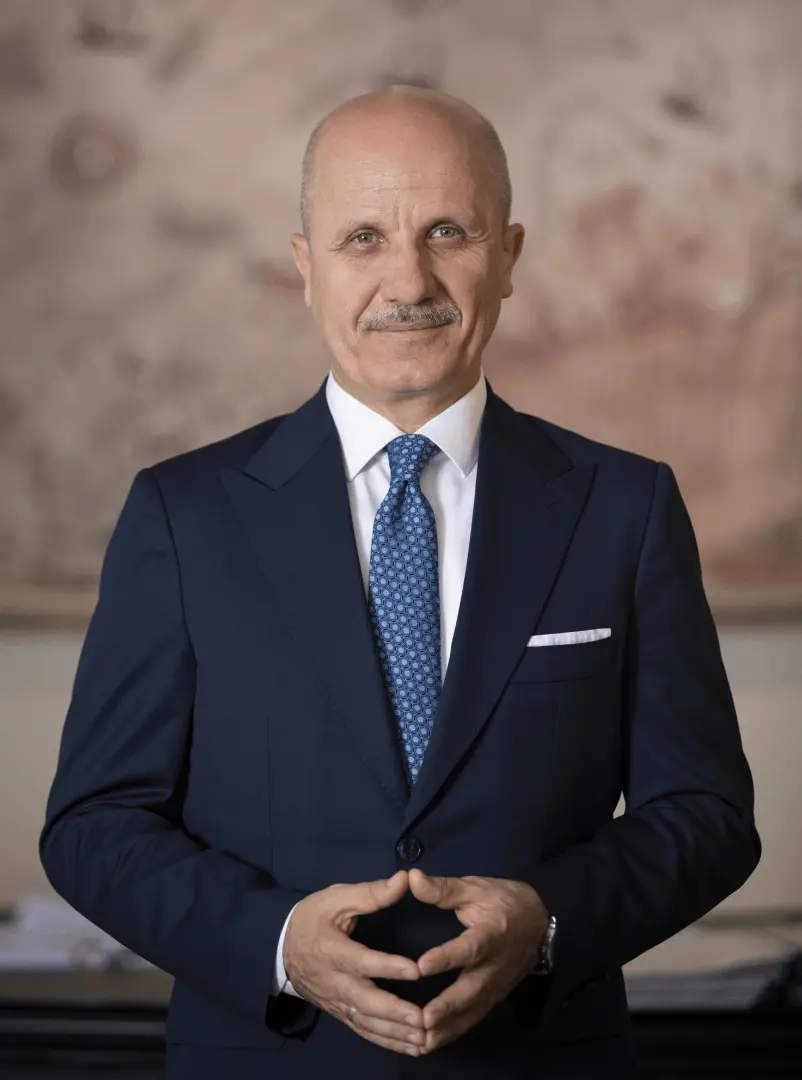 Prof. Dr. Erol Özvar