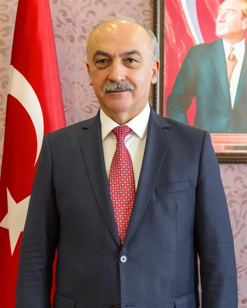 Prof. Dr. Yılmaz Can 