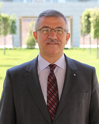 Prof. Dr. Ahmet Koç 