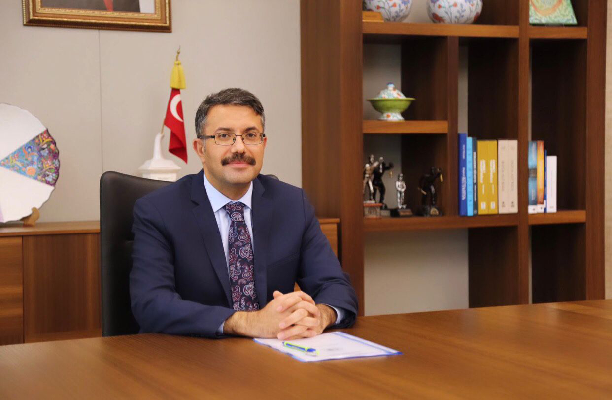 Prof. Dr. Ali Çelik 