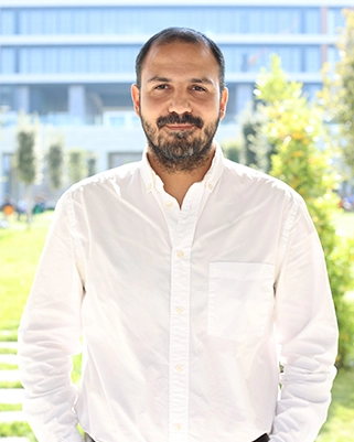 Dr . Öğr. Üyesi Esat Burak Şaman 