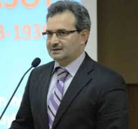 Doç. Dr. Mustafa Şen