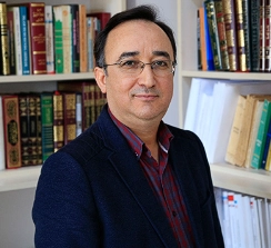 Prof. Dr. Adnan Koşum