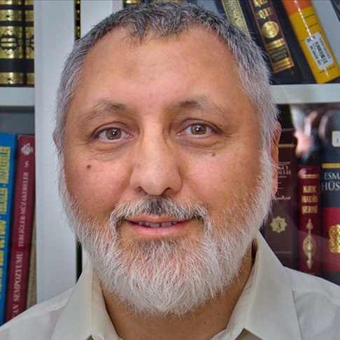 Dr. Kadir Gunduz