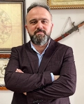 Doç. Dr. Turgut Akyüz